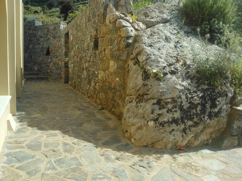 Villa Cazala Монемвазия Экстерьер фото